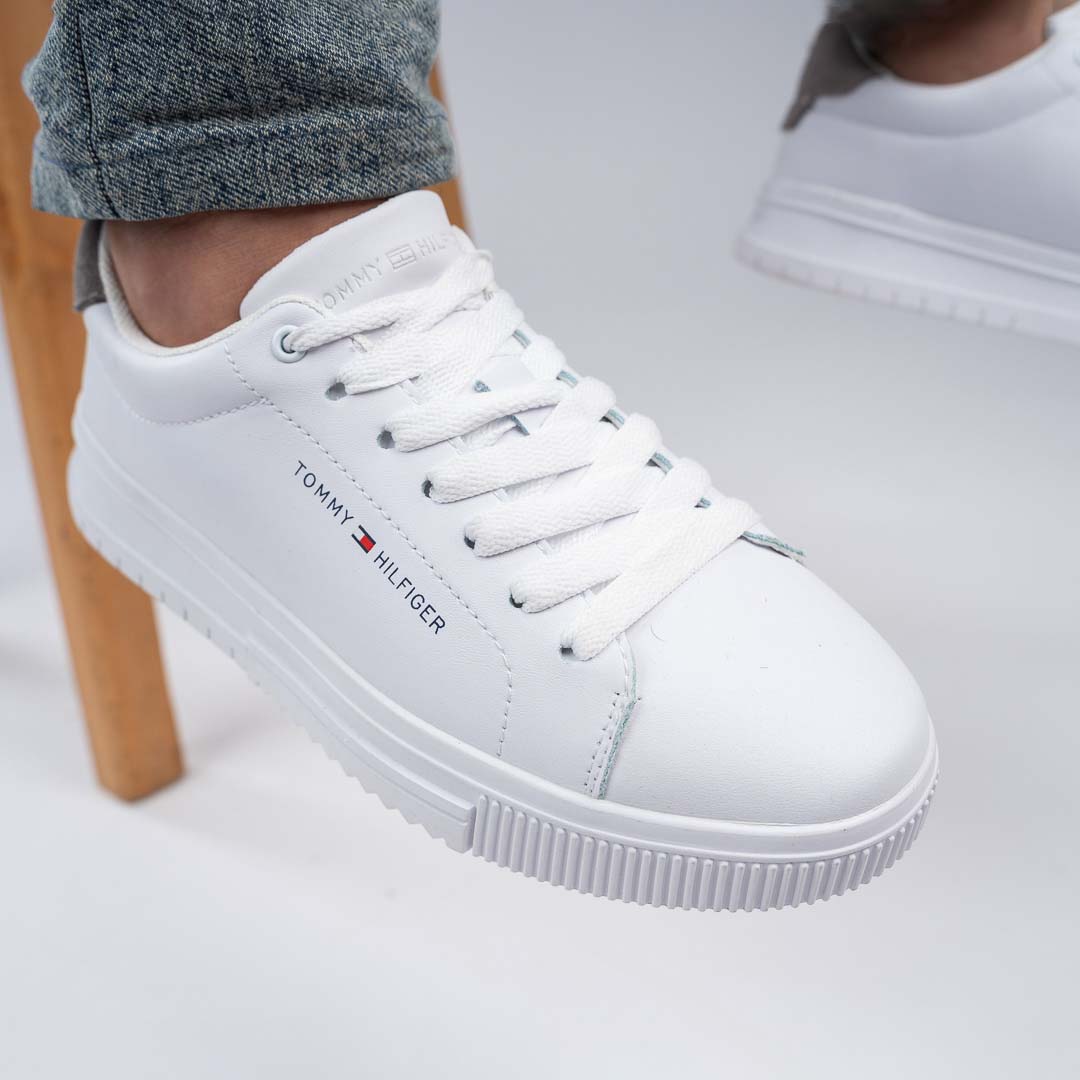 Tommy Hilfiger Supercup Logo Sneakers -WHT