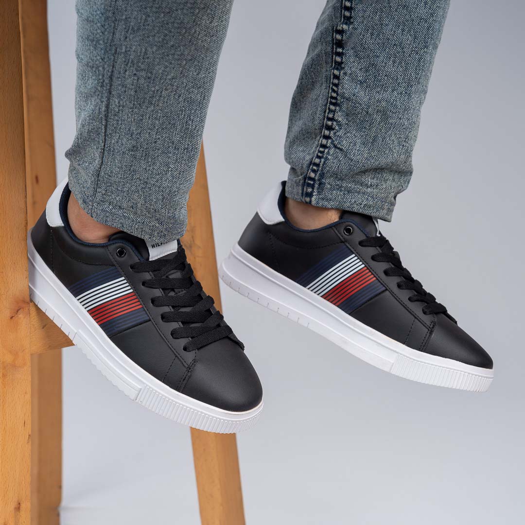 Tommy Hilfiger Supercup Lth Seasonal Sneakers FM0FM05129-BLK