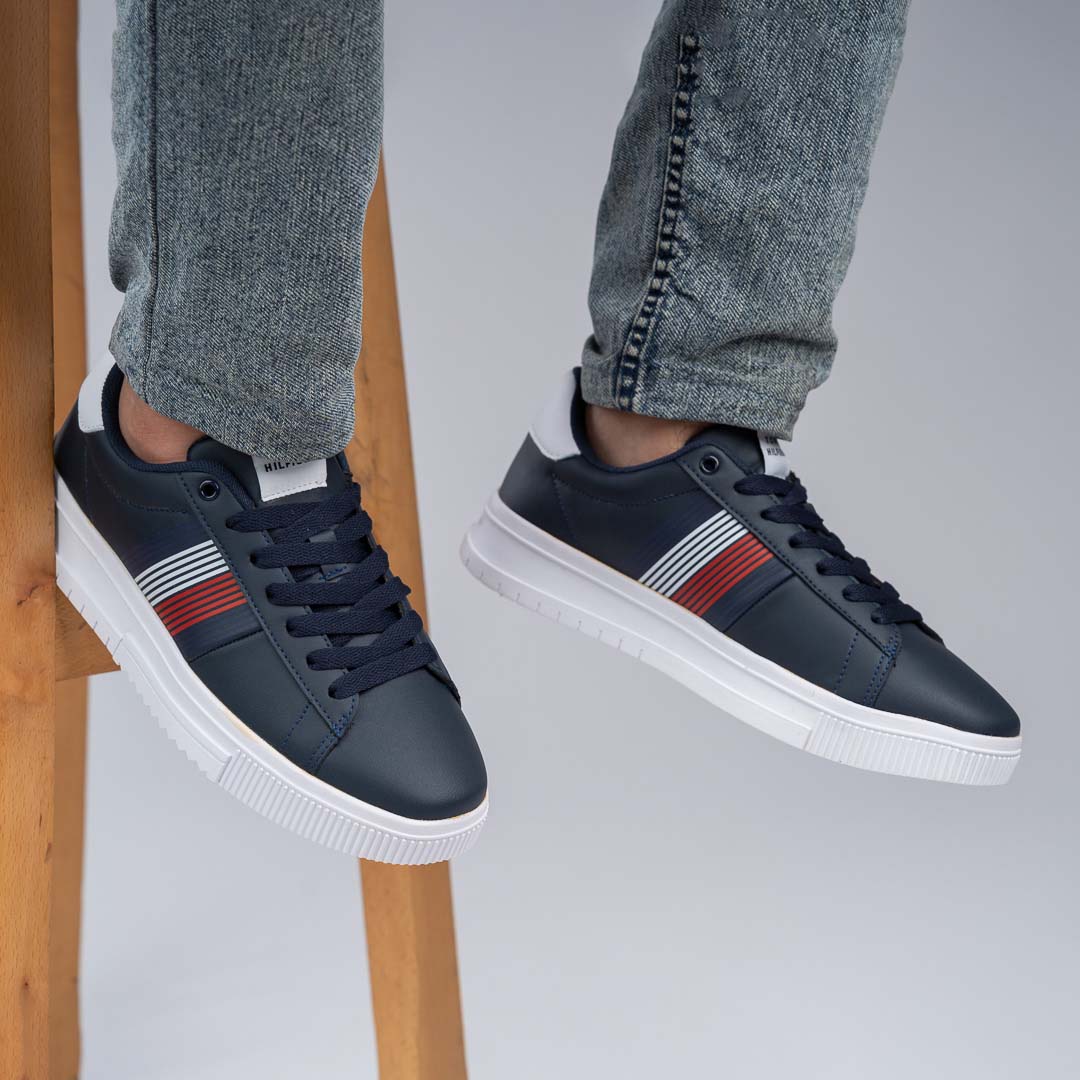Tommy Hilfiger Supercup Lth Seasonal Sneakers FM0FM05129-NVY