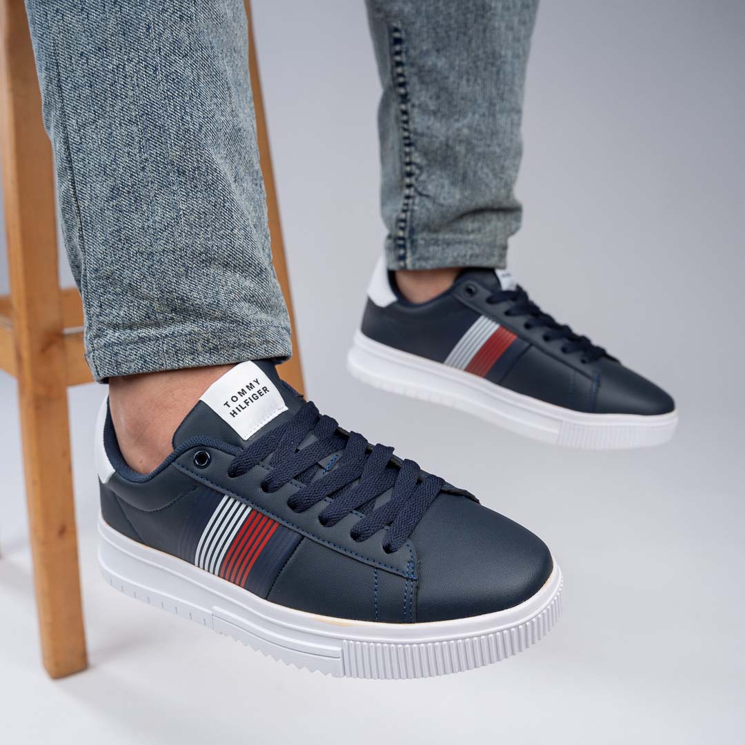 Tommy Hilfiger Supercup Lth Seasonal Sneakers FM0FM05129-NVY